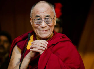 Száműzetésben szabadon – a Dalai Láma kalandokban bővelkedő élete